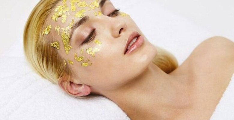 Altın maskenin cilde yararları neler canlı bir cilt görünümü için… Altın maskenin cilde yararları neler canlı bir cilt görünümü için…