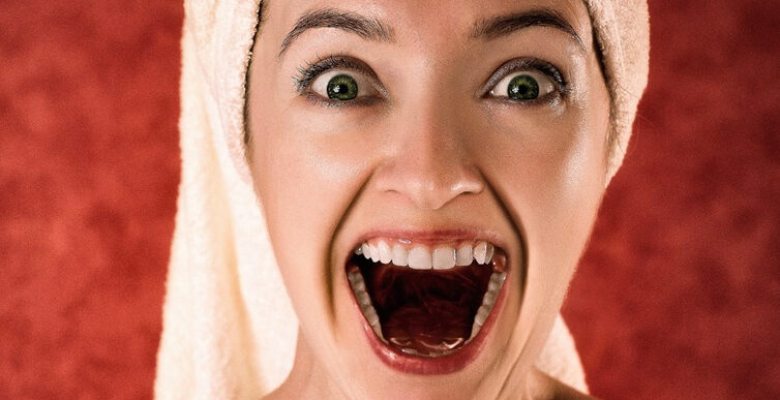 Başkasının havlusunu kullanmak hasarlı mı göz alerjisine neden oluyor! Başkasının havlusunu kullanmak hasarlı mı göz alerjisine neden oluyor!