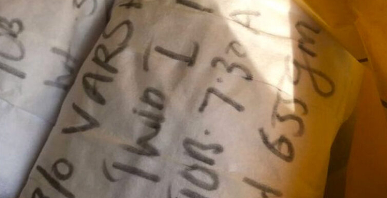 Gerçek tabuta konulunca anlaşıldı ceset diye plastik poşete konulan… Gerçek tabuta konulunca anlaşıldı ceset diye plastik poşete konulan…