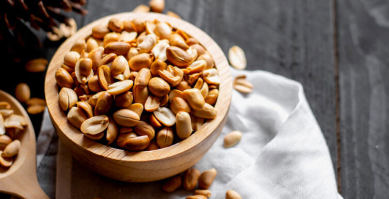 Yer fıstığının faydaları damar tıkanıklığını bile önlüyor! Yer fıstığının faydaları damar tıkanıklığını bile önlüyor!