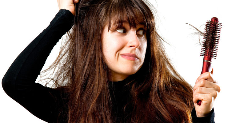 Saç dökülmesini önlemek için ne yapılmalı Saç dökülmesini önlemek için ne yapılmalı