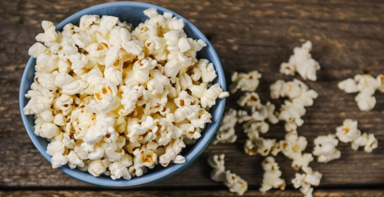 Kansere neden olan yiyecekler neler mikrodalgada patlamış mısır onlardan biri! Kansere neden olan yiyecekler neler mikrodalgada patlamış mısır onlardan biri!