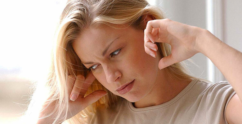 Kulak ağrısına ne iyi gelir zeytinyağı ağrıyı azaltıyor! Kulak ağrısına ne iyi gelir zeytinyağı ağrıyı azaltıyor!