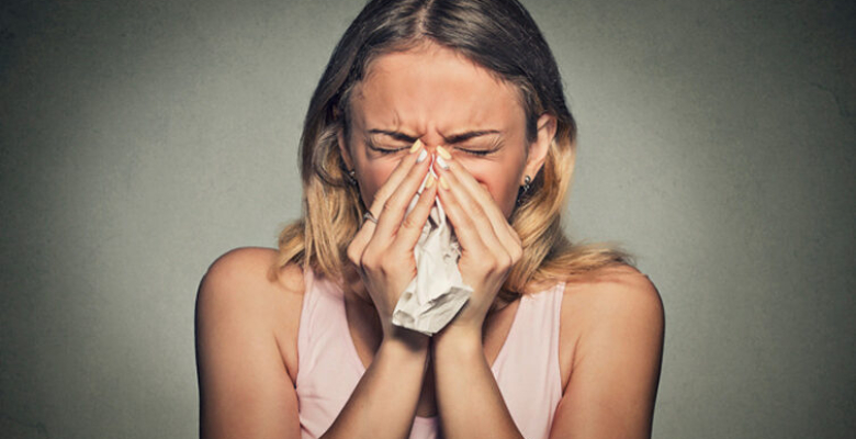 Hapşırırken ağız ve burun kapatılır mı? Boğaz yırtığı neden olur? Hapşırırken ağız ve burun kapatılır mı? Boğaz yırtığı neden olur?