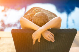 Güneşten korunmanın yolları nelerdir en az kaç faktör krem kullanılmalıdır kansere neden olur mu? Güneşten korunmanın yolları nelerdir en az kaç faktör krem kullanılmalıdır kansere neden olur mu?